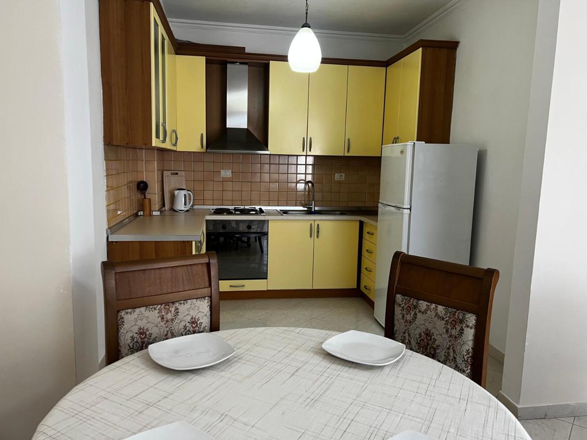 City Central Apartment 2 Tiranë Luaran gambar